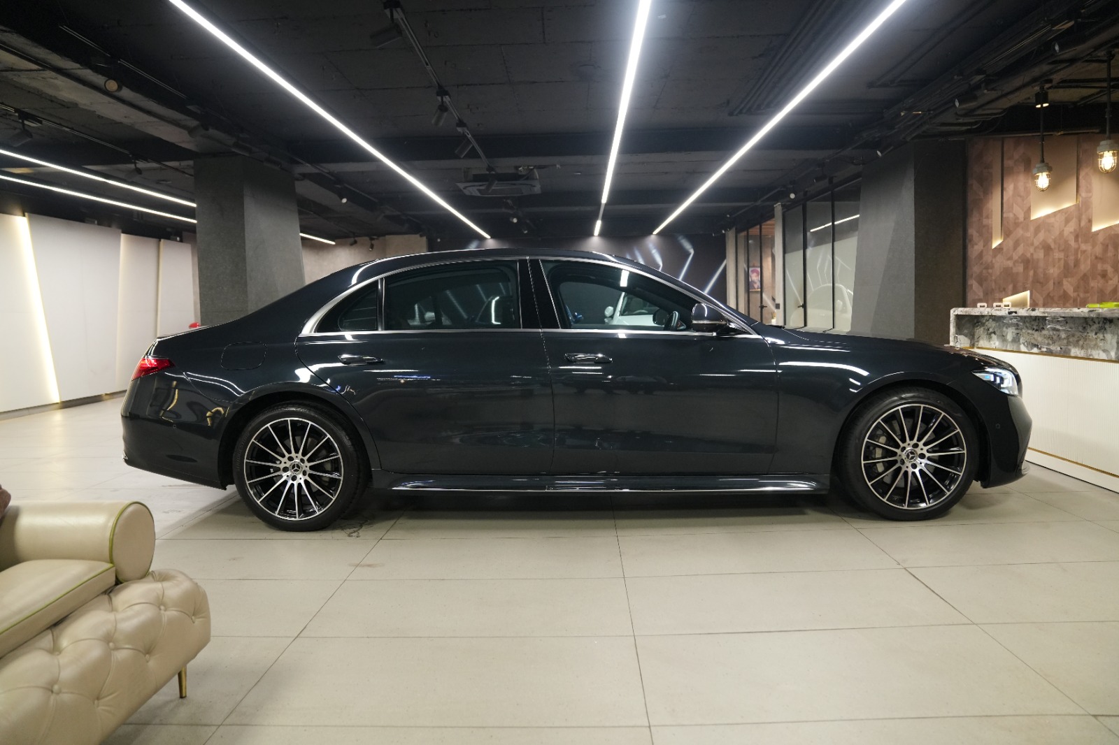 Mercedes-Benz S-Class  S450 4-Matic Launch Edition